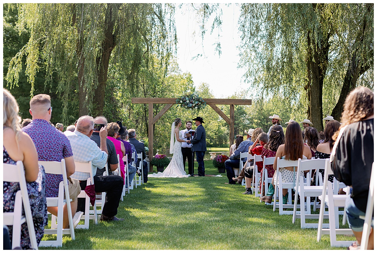 Wisconsin wedding ceremony